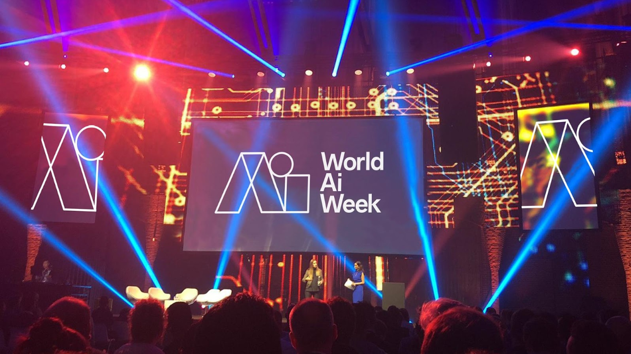 World AI Week 2019 · RoboHouse