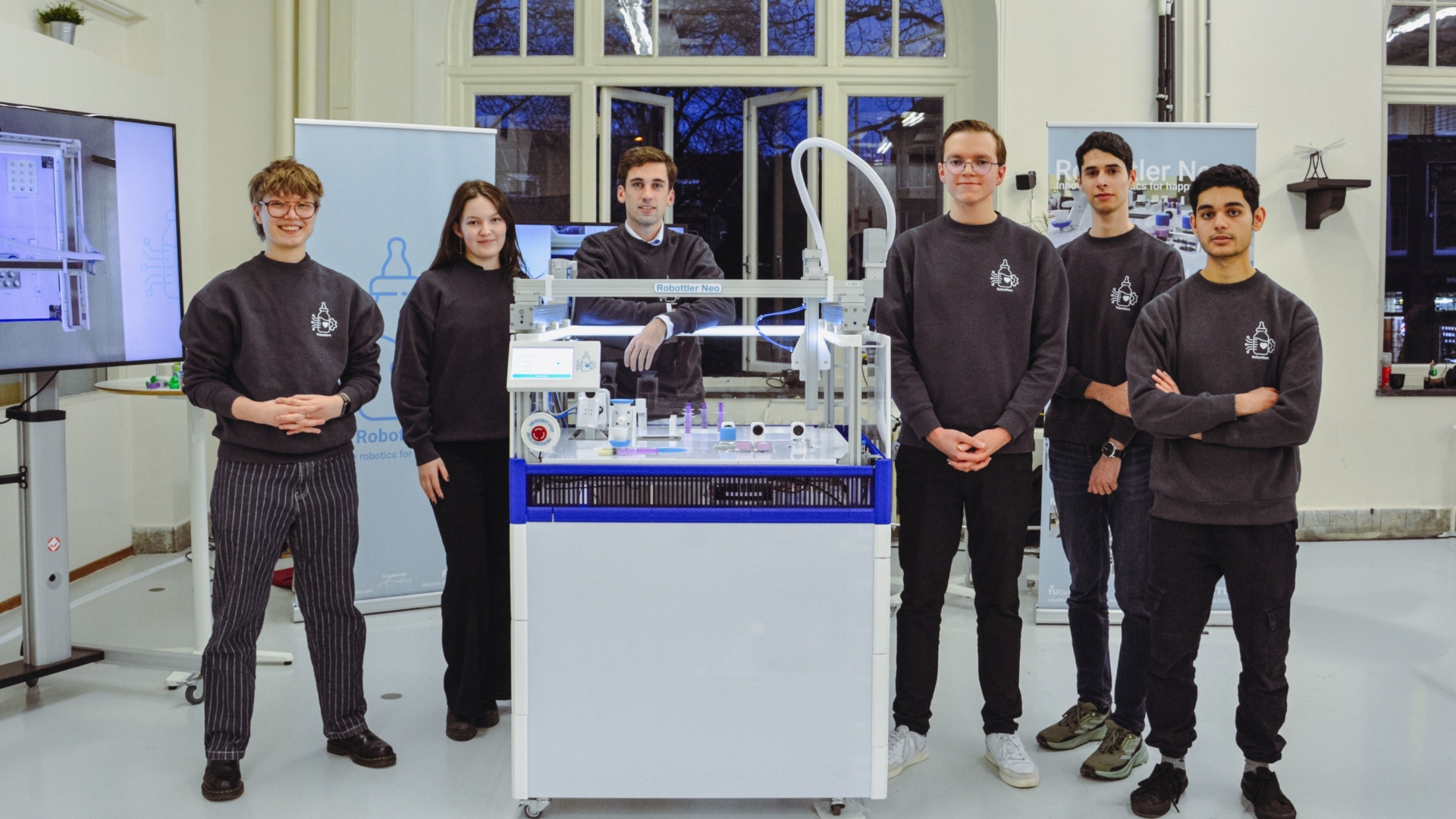 Team 6 - Robottlers Robottler Neo Team 6 - Robottlers Robottler Neo